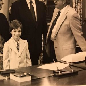 Meet your Posher, Gregory